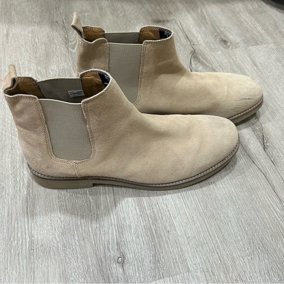 American Eagle Suede Chelsea Boots - Picture 4 of 7